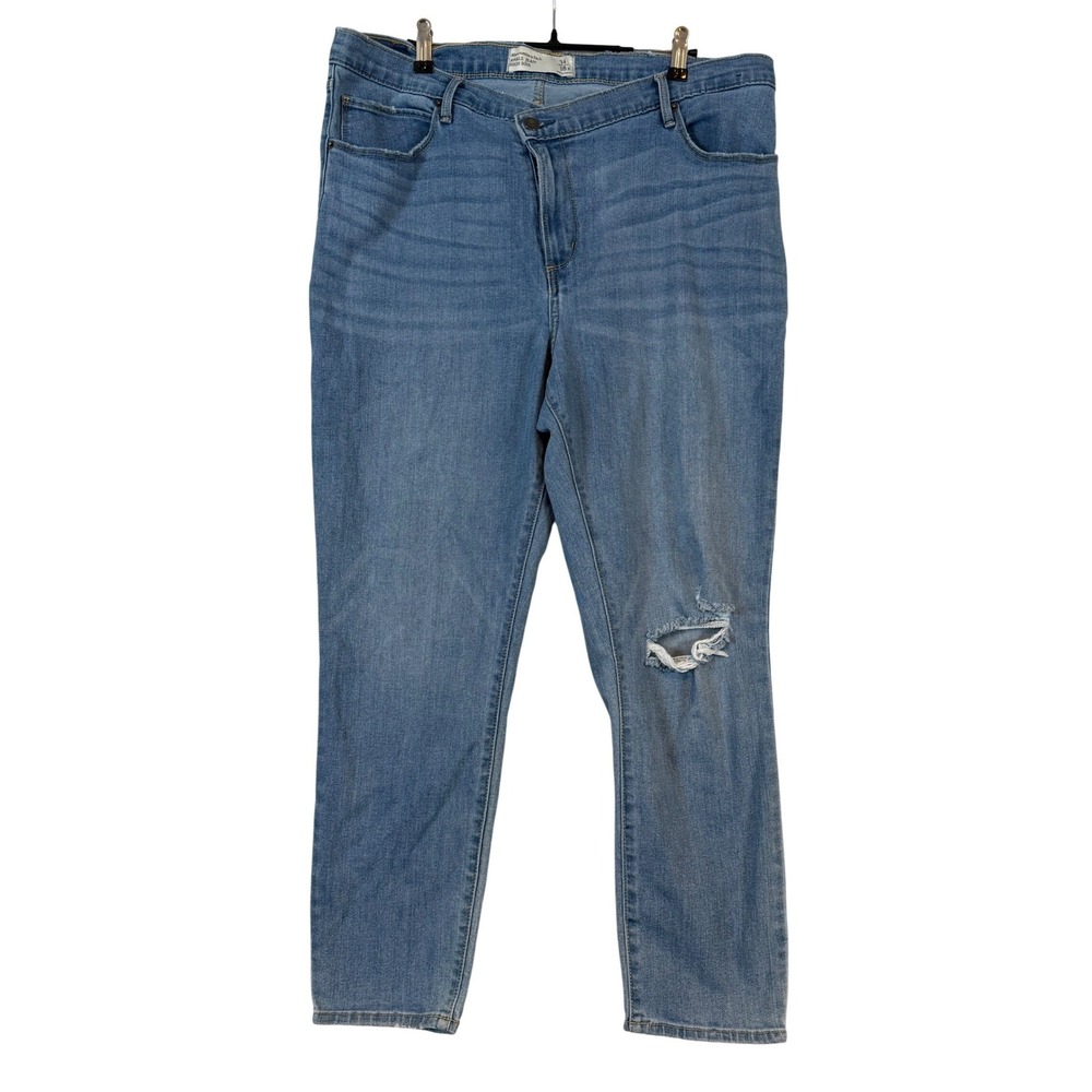 Abercrombie & Fitch High Rise Ankle Jean 18R 34 Med. Wash Distressed Blue Denim
